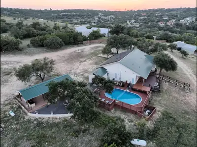Austin Hill Country Wedding House with Pavilion & Flex Event Barn - Texas mansion wedding venue - Photo 2