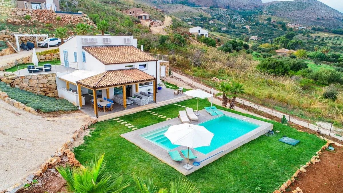 Featured image for Sicilian Villa Wedding: Castellammare del Golfo Estate