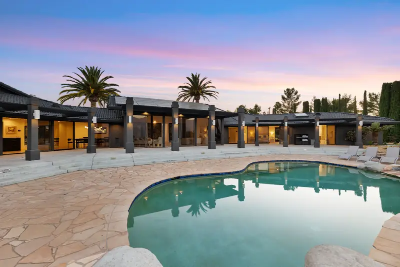 40 Acre San Diego Luxury Private Resort w/Pool, Jacuzzi, Gym, Yoga Studio - Photo 1