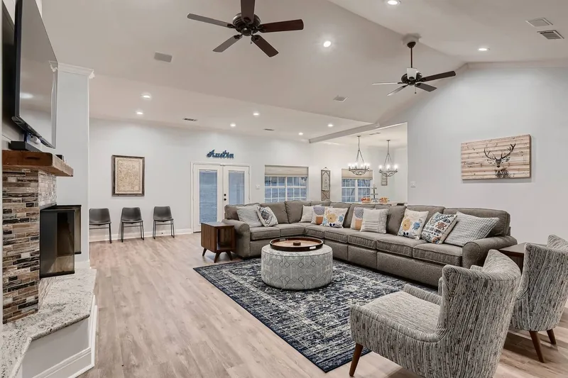 Austin Hill Country Wedding House with Pavilion & Flex Event Barn - Photo 3